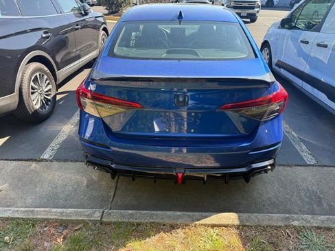Used 2023 Honda Civic Sport image 5