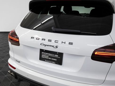 Used 2017 Porsche Cayenne S AWD/4WD image 13