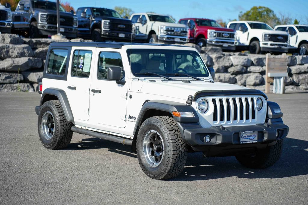 Used 2023 Jeep Wrangler Unlimited Sport AWD/4WD image 3