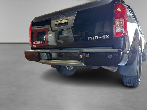 Used 2016 Nissan Frontier PRO-4X w/ Pro-4x Luxury Package AWD/4WD image 19