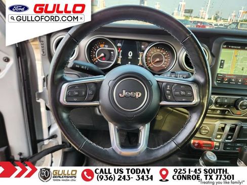 Used 2023 Jeep Wrangler Rubicon w/ Steel Bumper Group image 12