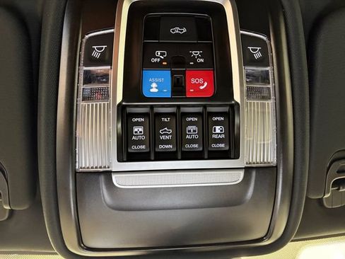 New 2026 RAM 1500 Laramie w/ Night Edition AWD/4WD image 33