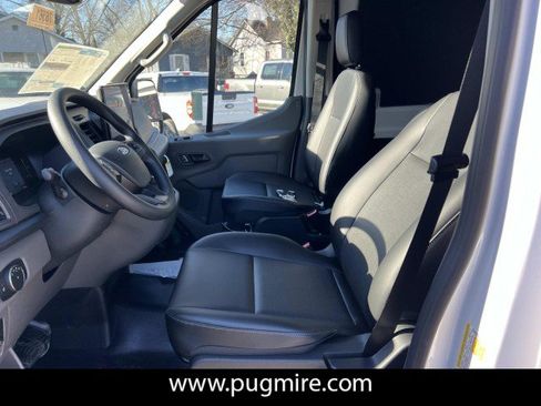 New 2026 Ford Transit 250 148 Medium Roof w/ Load Area Protection Package image 9