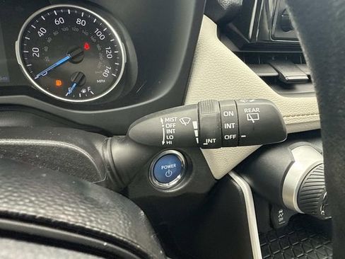 Used 2021 Toyota RAV4 XLE w/ Convenience Package image 41