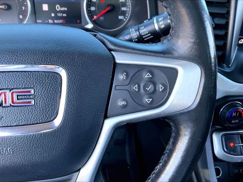 Used 2020 GMC Acadia SLT w/ Premium Package image 22