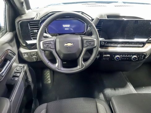 New 2026 Chevrolet Silverado 1500 LT image 12