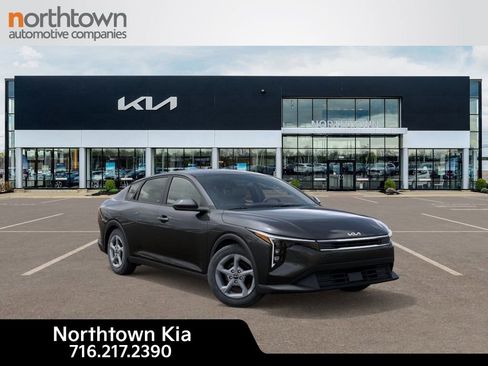 New 2025 Kia K4 LXS image 9
