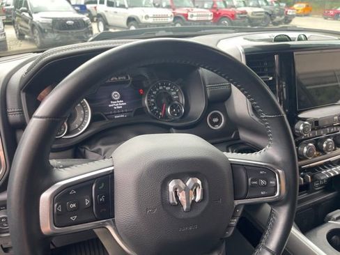 Used 2022 RAM 1500 Laramie AWD/4WD image 19