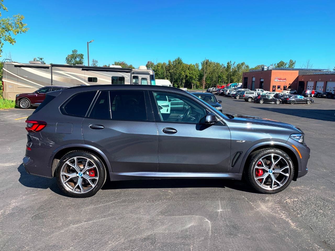 Used 2022 BMW X5 xDrive45e AWD/4WD image 7