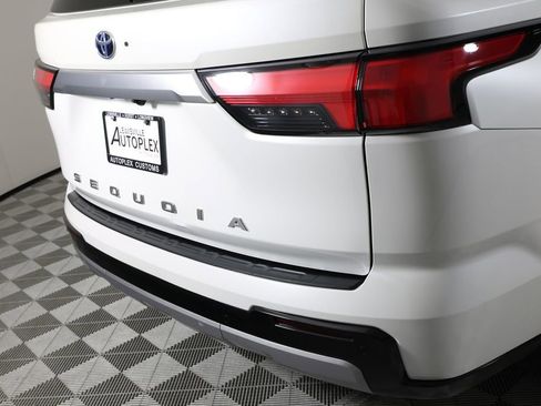 Used 2023 Toyota Sequoia Capstone image 56