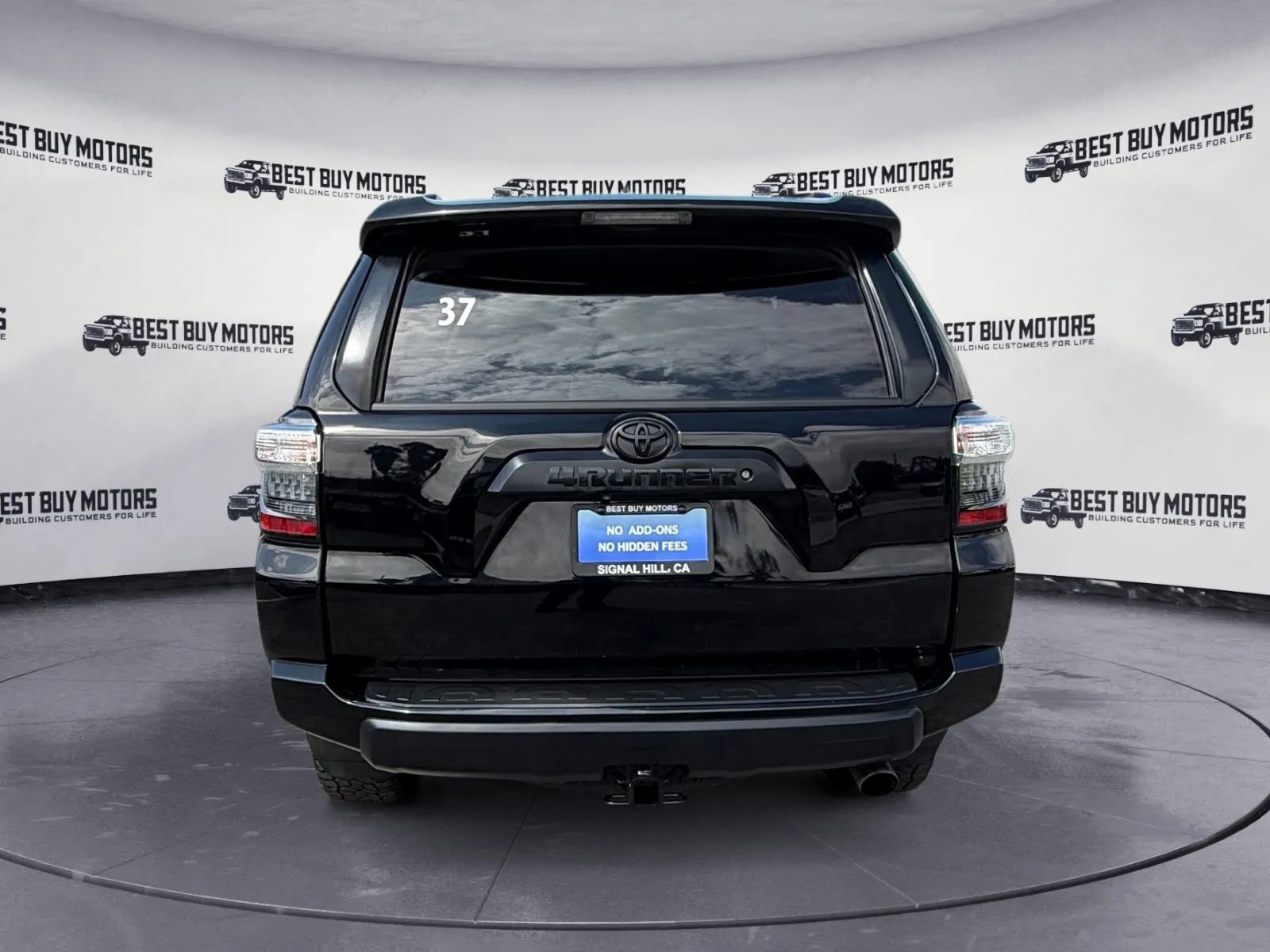 Used 2018 Toyota 4Runner TRD Off-Road Premium AWD/4WD image 7