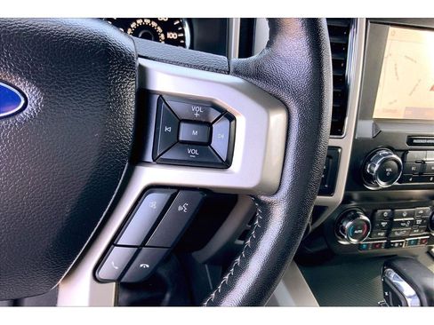 Used 2020 Ford F150 Lariat AWD/4WD image 21