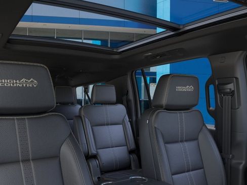 New 2026 Chevrolet Suburban High Country RWD image 43