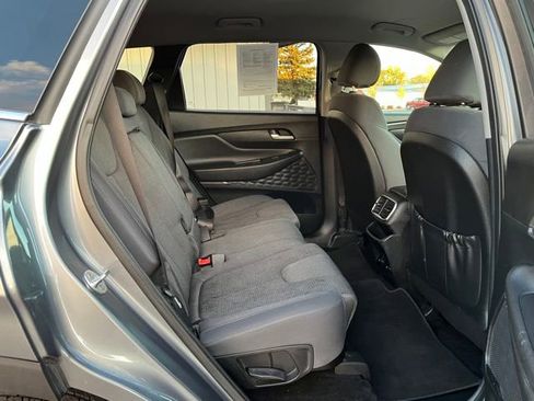 Used 2019 Hyundai Santa Fe SE FWD image 31