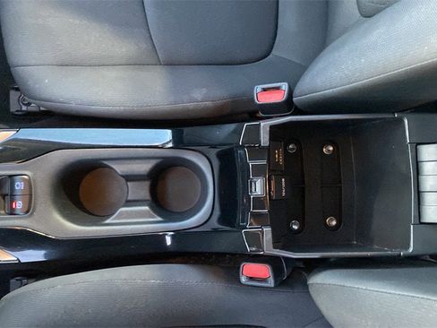 Used 2020 Toyota Corolla LE image 27