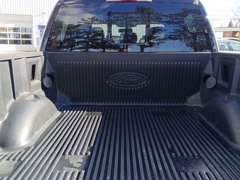 Certified 2022 Ford F150 XLT w/ Equipment Group 302A High image 23