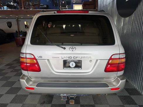 Used 2000 Toyota Land Cruiser AWD/4WD image 6