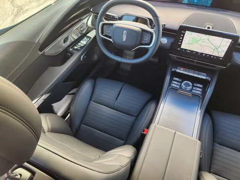 New 2026 Lincoln Nautilus Reserve AWD/4WD image 10