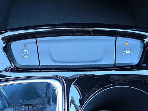 New 2026 Chevrolet Trax LT image 20