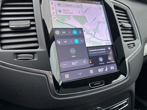 Certified 2023 Volvo XC90 B5 Core w/ Climate Package image 31