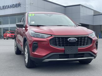 Used 2023 Ford Escape Active image 1