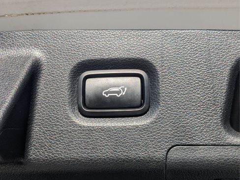 Used 2023 Hyundai Santa Fe Calligraphy w/ Cargo Package FWD image 11