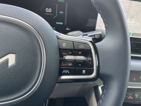 New 2026 Kia Carnival SX FWD image 31