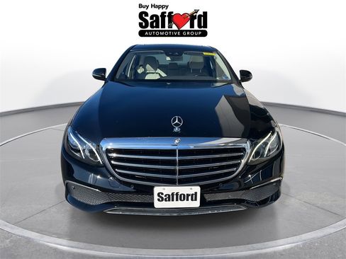 Used 2018 Mercedes-Benz E 300 4MATIC image 6