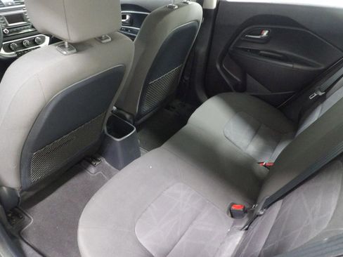 Used 2017 Kia Rio LX w/ Power Package FWD image 8