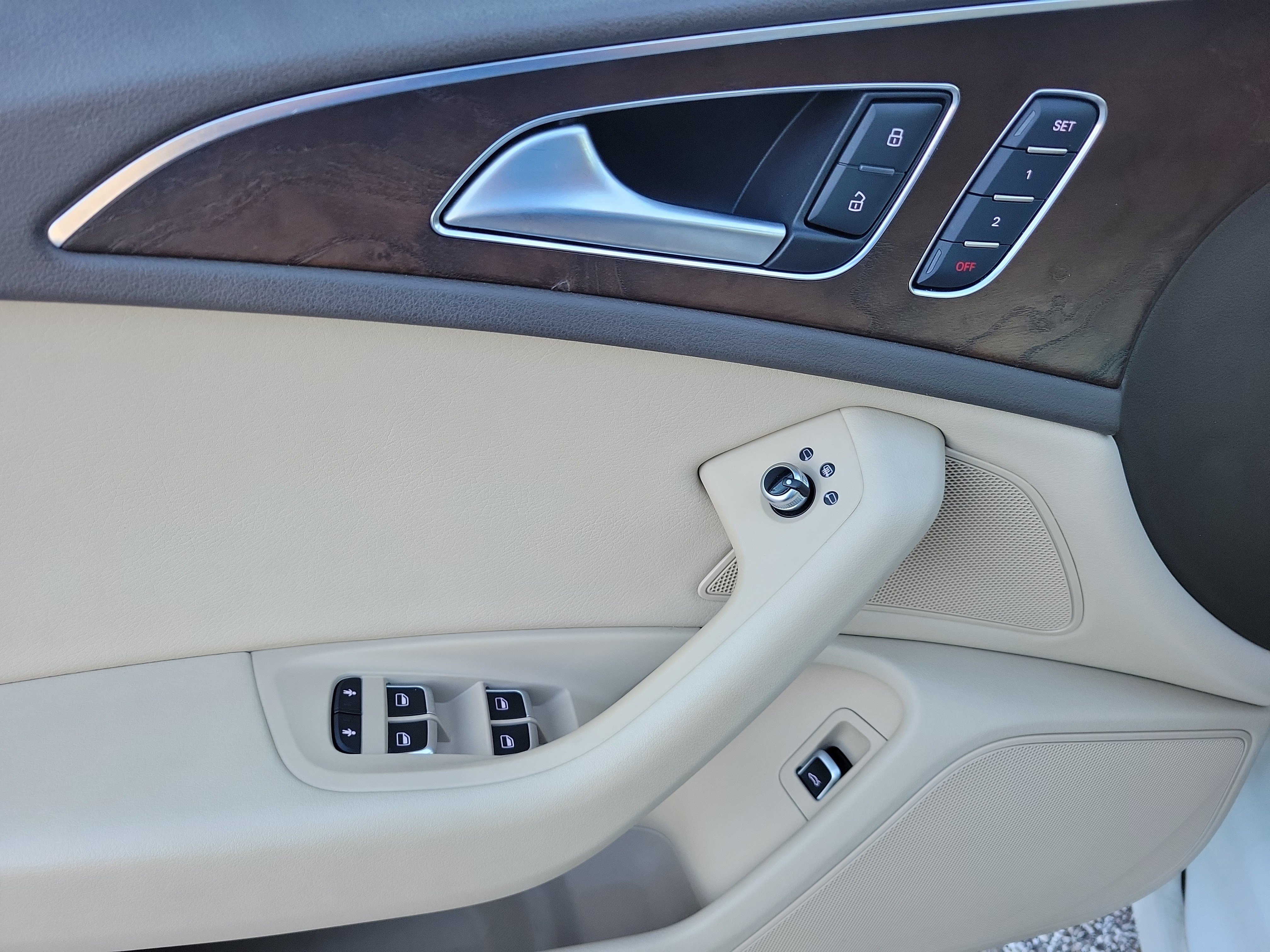 Used 2016 Audi A6 2.0T Premium w/ Technology Package FWD image 24