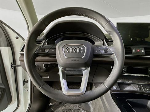 Certified 2023 Audi Q5 2.0T Premium Plus w/ Premium Plus Package image 11