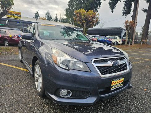 Used 2013 Subaru Legacy 2.5i Limited image 8