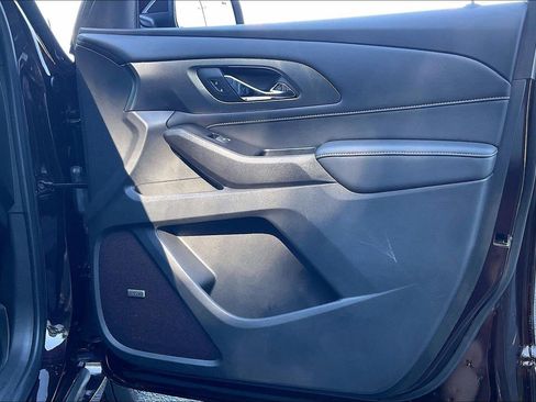 Used 2023 Chevrolet Traverse Premier w/ LPO, Floor Liner Package AWD/4WD image 27