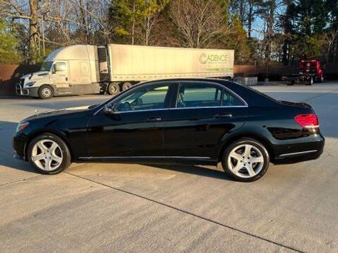 Used 2014 Mercedes-Benz E 350 Sedan image 12