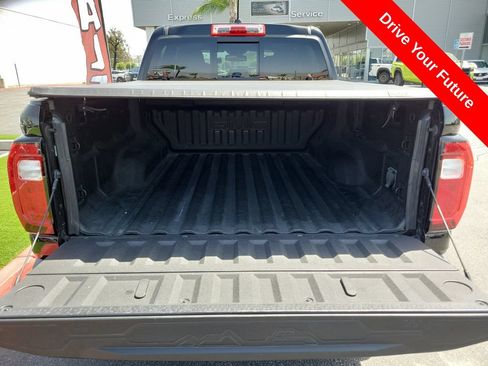Used 2023 GMC Canyon AT4 w/ AT4 Premium Package AWD/4WD image 26