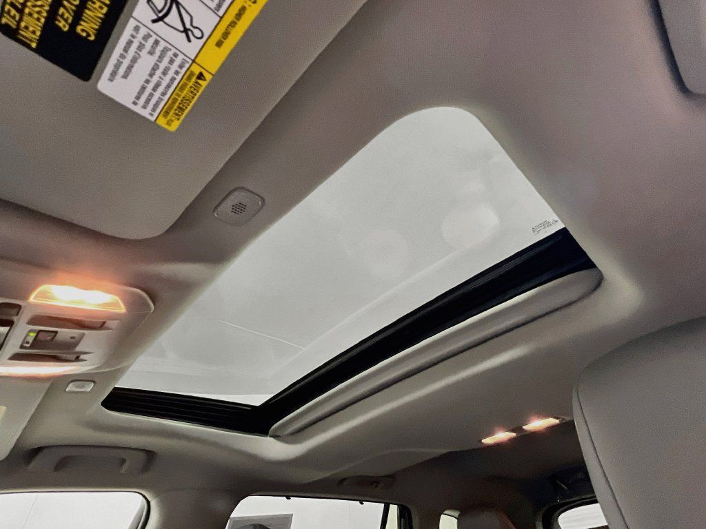 Certified 2026 Toyota Highlander XLE AWD/4WD image 19