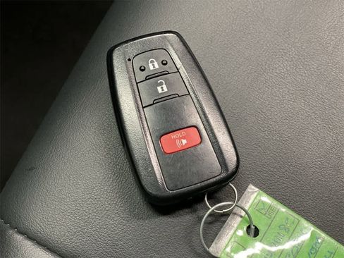 Used 2024 Toyota RAV4 Adventure image 31