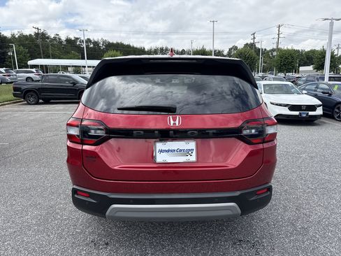 Used 2024 Honda Pilot EX-L image 13