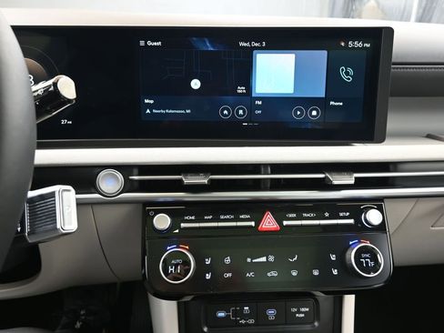 New 2026 Hyundai Tucson Limited image 33