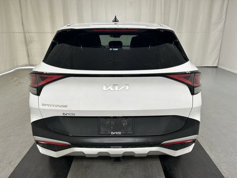 Used 2025 Kia Sportage EX image 21