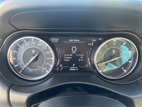 Used 2022 Maserati Levante GT image 15