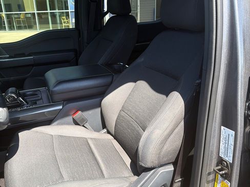 Used 2022 Ford F150 XLT w/ Equipment Group 301A Mid RWD image 12