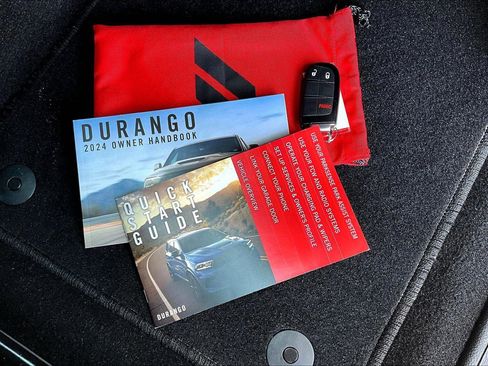 Used 2024 Dodge Durango SXT image 10