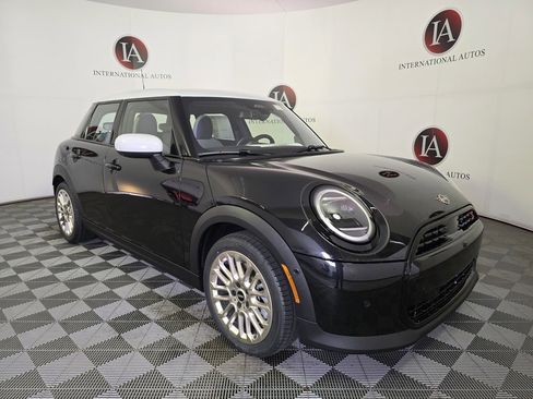 New 2026 MINI Cooper S image 1