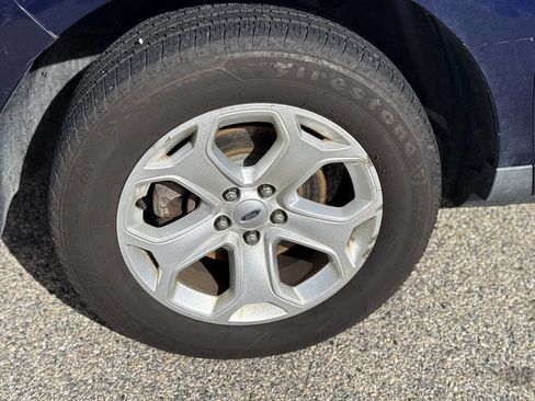 Used 2011 Ford Edge SEL w/ 202A Rapid Spec Order Code image 30