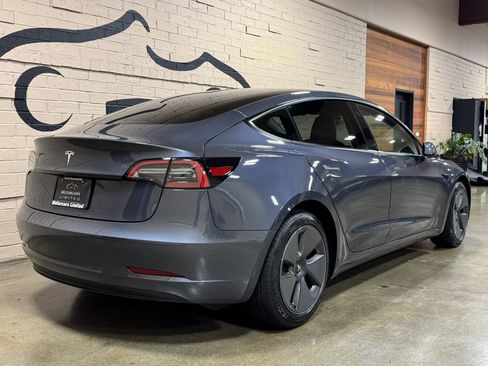 Used 2023 Tesla Model 3 Standard Range RWD image 4