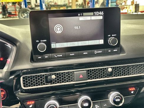 Used 2025 Honda Civic Sport image 19