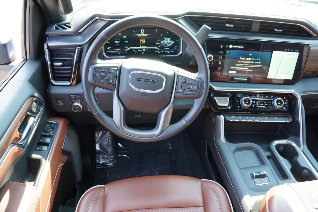 Certified 2025 GMC Sierra 3500 Denali Ultimate AWD/4WD image 23