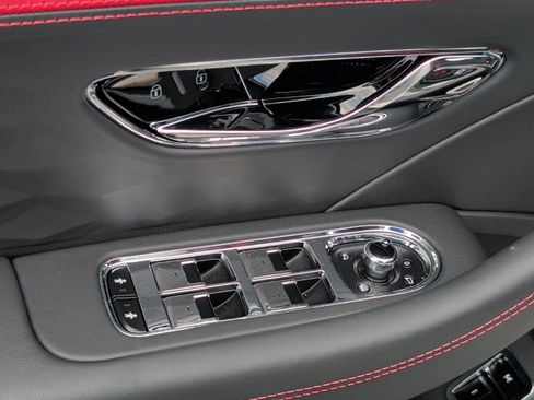 New 2026 Bentley Flying Spur Plug-In Hybrid AWD/4WD image 22