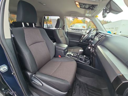 Used 2020 Toyota 4Runner TRD Off-Road Premium image 65